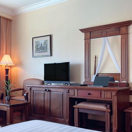Pacific Hotel & Spa Siem Reap Exterior photo