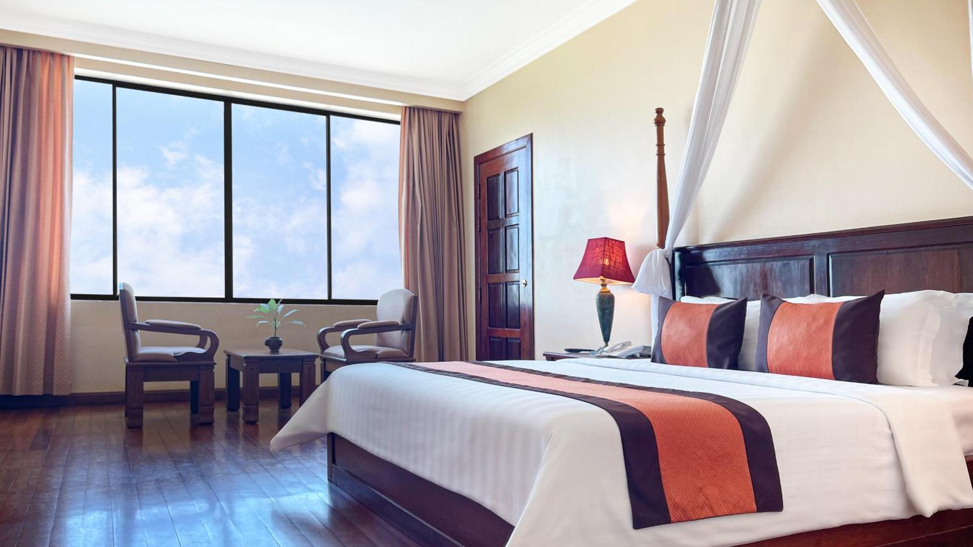 Pacific Hotel & Spa Siem Reap Exterior photo