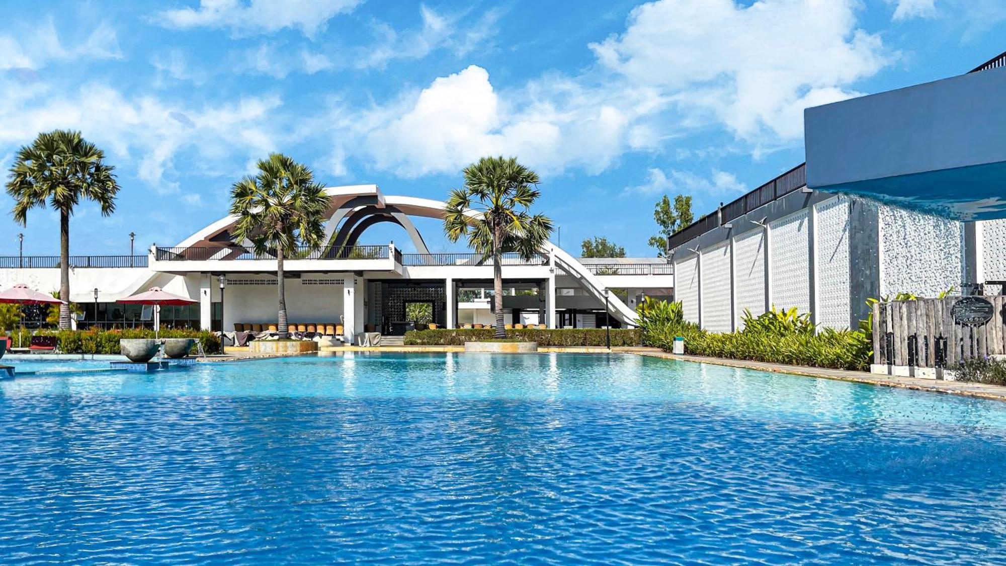 Pacific Hotel & Spa Siem Reap Exterior photo