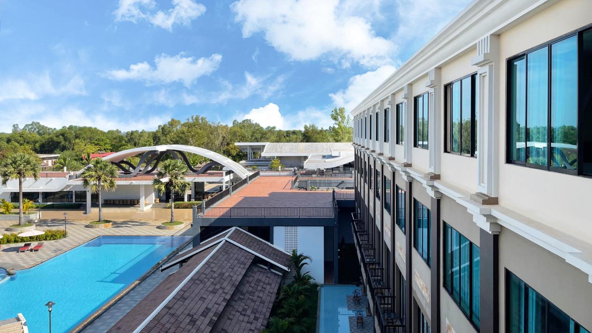 Pacific Hotel & Spa Siem Reap Exterior photo